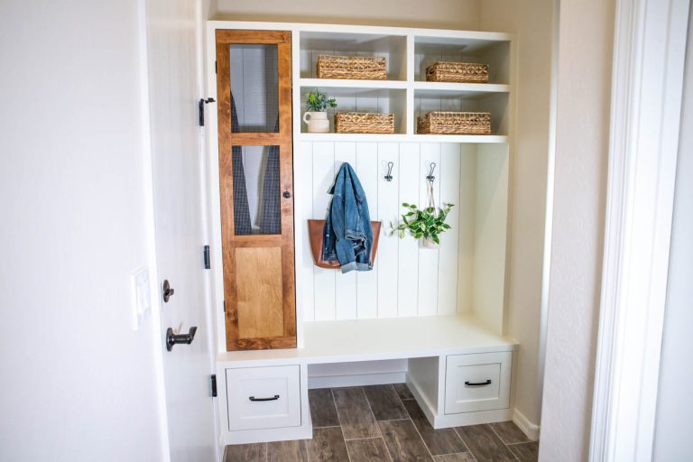 Building A Custom Mudroom_69215906ed8ba.jpeg