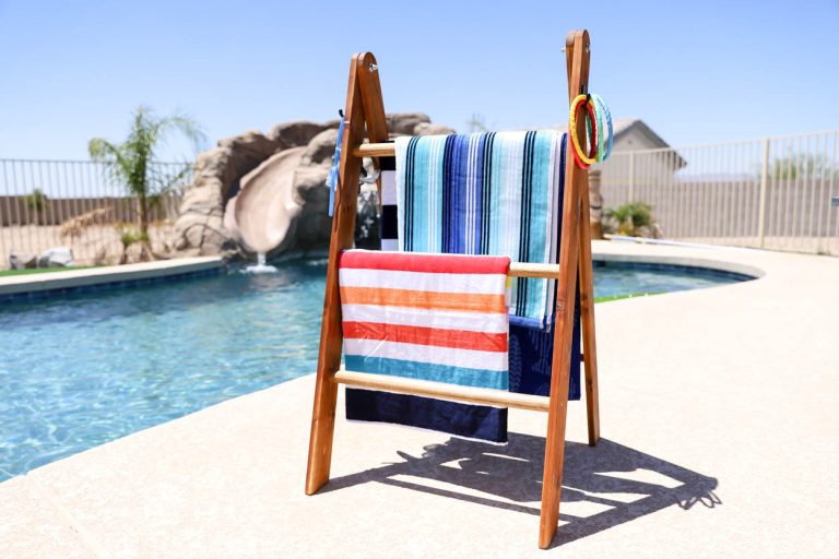 DIY Pool Towel Rack_692159985f7ba.jpeg