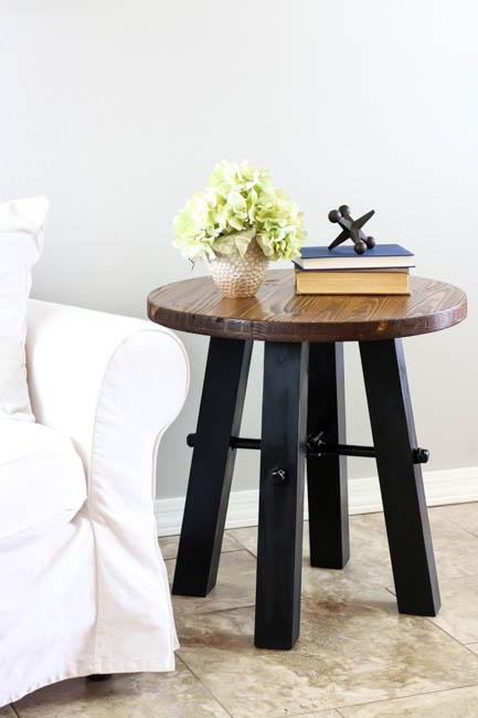 DIY Rustic Industrial Side Table w/ Printable Plans_69215a22876d4.jpeg