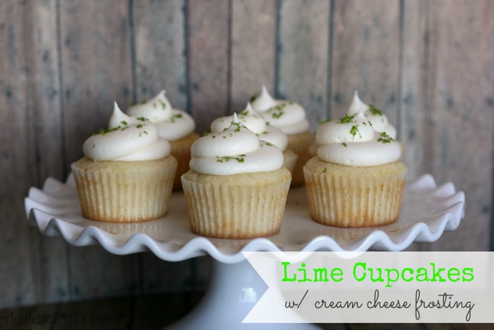 Lime Cupcakes with Cream Cheese Frosting_69215acdb28b6.jpeg